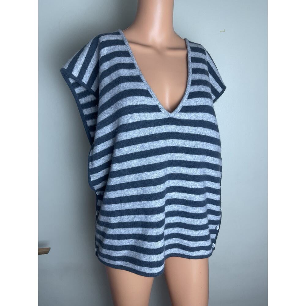 Zero Womens Wool Blend Sweater Vest Striped Gray Black Top Knit Size Large